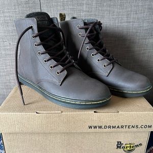 Dr. Martens Sheridan/Leyton Boots